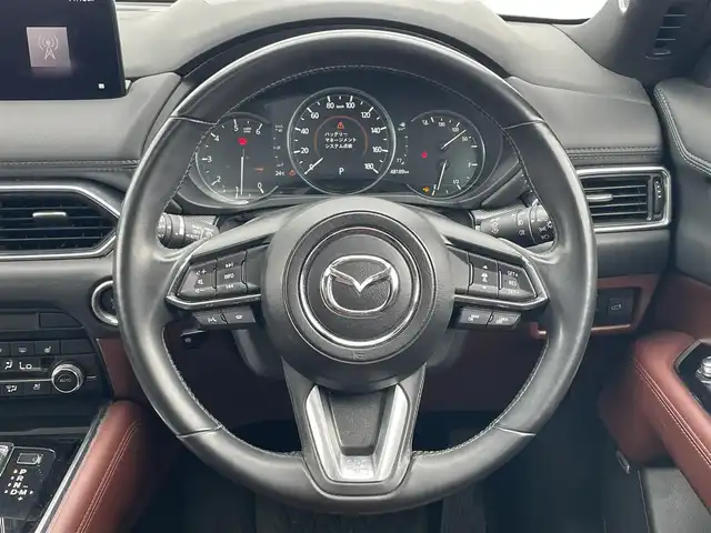 マツダ ＣＸ－８ XD エクスクルーシブモード 滋賀県 2022(令4)年 4.9万km スノーフレイクホワイトパールマイカ 純正ナビ/(Bluetooth/フルセグ)/BOSEスピーカー/サンルーフ/マルチビューカメラ/衝突軽減ブレーキ/レーダークルーズコントロール/レーンキープアシスト/標識認識/ヘッドアップディスプレイ/レザーシート/パワーシート/シートヒーター/ベンチレーション/ステアリングヒーター/LEDヘッドライト/オートハイビーム/電動リアゲート/電動パーキング/ブレーキHOLD/前後ドライブレコーダー/電動格納ミラー/USB