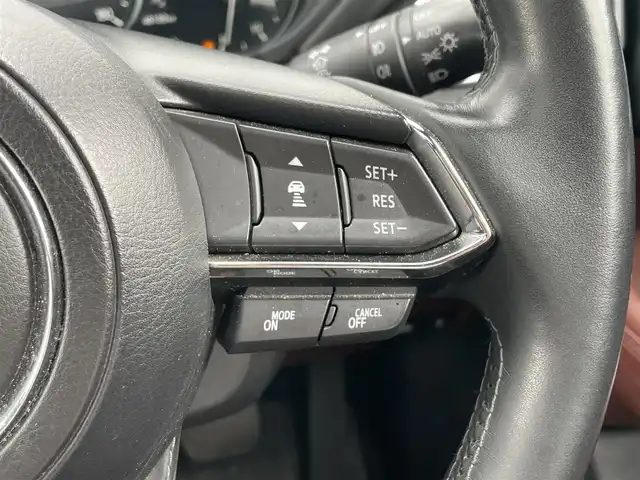 マツダ ＣＸ－８ XD エクスクルーシブモード 滋賀県 2022(令4)年 4.9万km スノーフレイクホワイトパールマイカ 純正ナビ/(Bluetooth/フルセグ)/BOSEスピーカー/サンルーフ/マルチビューカメラ/衝突軽減ブレーキ/レーダークルーズコントロール/レーンキープアシスト/標識認識/ヘッドアップディスプレイ/レザーシート/パワーシート/シートヒーター/ベンチレーション/ステアリングヒーター/LEDヘッドライト/オートハイビーム/電動リアゲート/電動パーキング/ブレーキHOLD/前後ドライブレコーダー/電動格納ミラー/USB