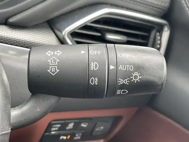 マツダ ＣＸ－８ XD エクスクルーシブモード 滋賀県 2022(令4)年 4.9万km スノーフレイクホワイトパールマイカ 純正ナビ/(Bluetooth/フルセグ)/BOSEスピーカー/サンルーフ/マルチビューカメラ/衝突軽減ブレーキ/レーダークルーズコントロール/レーンキープアシスト/標識認識/ヘッドアップディスプレイ/レザーシート/パワーシート/シートヒーター/ベンチレーション/ステアリングヒーター/LEDヘッドライト/オートハイビーム/電動リアゲート/電動パーキング/ブレーキHOLD/前後ドライブレコーダー/電動格納ミラー/USB