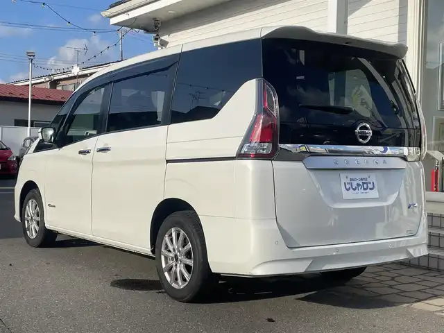 日産 セレナ X 秋田県 2016(平28)年 11.5万km ブリリアントホワイトパール (株)IDOMが運営する【じしゃロン秋田店】の自社ローン専用車両になりますこちらは現金またはオートローンご利用時の価格です。自社ローンご希望の方は別途その旨お申付け下さい/セーフティパックA/踏み間違い衝突防止アシスト/インテリジェントパーキングアシスト/アラウンドビューモニター/フロント&バックソナー/進入禁止標識検知/ステアリングスイッチ/サイド、カーテンエアバッグ/エマージェンシーブレーキ/純正SDナビ【CD/DVD/SD/Bluetooth/MUSIC STOCKER/USB/AUX/VTR/iPod/WALKMAN】/クルーズコントロール/前後ドラレコ/フルセグTV/両側パワースライドドア/ETC/LEDヘッドライト