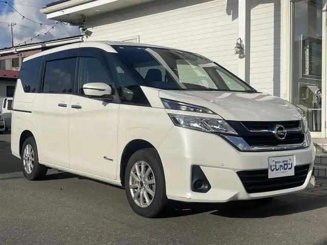 日産 セレナ X 秋田県 2016(平28)年 11.5万km ブリリアントホワイトパール (株)IDOMが運営する【じしゃロン秋田店】の自社ローン専用車両になりますこちらは現金またはオートローンご利用時の価格です。自社ローンご希望の方は別途その旨お申付け下さい/セーフティパックA/踏み間違い衝突防止アシスト/インテリジェントパーキングアシスト/アラウンドビューモニター/フロント&バックソナー/進入禁止標識検知/ステアリングスイッチ/サイド、カーテンエアバッグ/エマージェンシーブレーキ/純正SDナビ【CD/DVD/SD/Bluetooth/MUSIC STOCKER/USB/AUX/VTR/iPod/WALKMAN】/クルーズコントロール/前後ドラレコ/フルセグTV/両側パワースライドドア/ETC/LEDヘッドライト