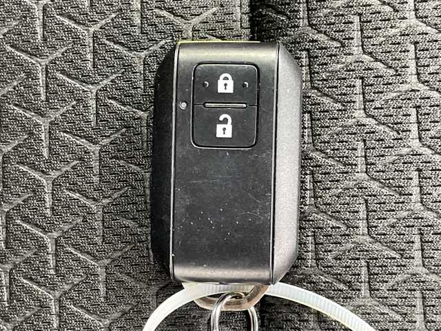 スズキ スイフト XG 岐阜県 2017(平29)年 6.7万km ネオンブルーM ALPINEナビ　/フルセグＴＶ　/シートヒーター　/ＨＤＭＩ　/プッシュスタート　/Ｄ席シートヒーター　/横滑り防止装置　/社外フロアマット　/ＡＡＣ　/パワーステアリング　/パワーウィンドウ　/電格ミラー　/Ｂｌｕｅｔｏｏｔｈ/スマートキー