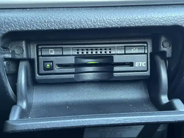 トヨタ クラウン ロイヤル ロイヤルサルーン 埼玉県 2014(平26)年 14.5万km ブラック (株)IDOMが運営する【じしゃロン川越店】の自社ローン専用車両になります。こちらは現金またはオートローンご利用時の価格です。自社ローンご希望の方は別途その旨お申付け下さい/純正HDDナビ/フルセグ/Bluetooth/CD/DVD/AM/FM/バックカメラ/クルーズコントロール/左右パワーシート/純正１６インチアルミホイール/HIDオートライト/フォグ/ビルトインETC/電動リアシェード/ステアリングリモコン/純正フロアマット/ドアバイザー/サイド＆カーテンエアバッグ/車両取扱説明書/ナビ取扱説明書