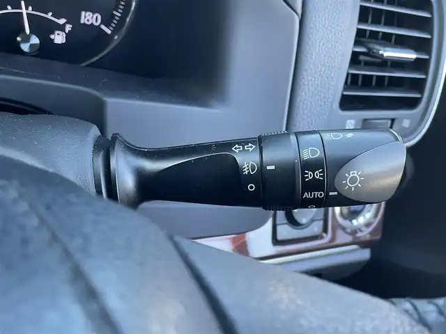 トヨタ クラウン ロイヤル ロイヤルサルーン 埼玉県 2014(平26)年 14.5万km ブラック (株)IDOMが運営する【じしゃロン川越店】の自社ローン対象車両になります。こちらは現金ご利用時の価格です。自社ローンご希望の方は別途その旨お申付け下さい。/純正HDDナビ/フルセグ/Bluetooth/CD/DVD/AM/FM/バックカメラ/クルーズコントロール/左右パワーシート/純正１６インチアルミホイール/HIDオートライト/フォグ/ビルトインETC/電動リアシェード/ステアリングリモコン/ドアバイザー/サイド＆カーテンエアバッグ/車両取扱説明書/ナビ取扱説明書