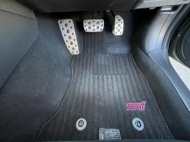 スバル ＷＲＸ Ｓ４ STIスポーツR 愛知県 2024(令6)年 1.5万km グレー ５００台限定　/メーカー純正ナビ　/ハーマンカードン/Ｂカメラ　/ＢＴ　/ＤＴＶ　/全席シートヒーター　/前席専用レカロシート/ブラインドスポットモニター/ＡＷＤ　/全周囲モニター　/レーダークルーズコントロール　/ＥＴＣ2.0/ステアリングスイッチ　/シートメモリー/プリテンショナー&フォースリミッター付フロント3点式ELRシートベルト/STI製フレキシブルパフォーマンスホイール/本革巻ステアリングホイール/スバルパフォーマンストランスミッションフルードクーラー