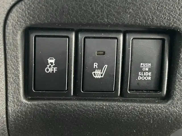 スズキ スペーシア カスタム Z ターボ 沖縄県 2017(平29)年 3.2万km フェニックスレッドパール/ブルーイッシュブラックパール (株)IDOMが運営する【じしゃロンコザ店】の自社ローン専用車両になりますこちらは現金またはオートローンご利用時の価格です。自社ローンご希望の方は別途その旨お申付け下さい/純正ナビ　/フルセグＴＶ　/Ｂｌｕｅｔｏｏｔｈ接続　/ＥＴＣ　/バックカメラ　/ドライブレコーダー/両側パワースライドドア　/衝撃軽減ブレーキ　/オートライト　/プッシュスタート　/スマートキー　/スペアキー