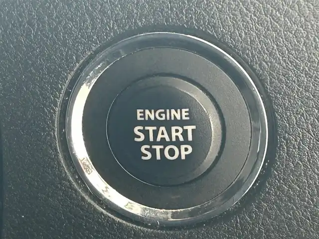 スズキ スペーシア カスタム Z ターボ 沖縄県 2017(平29)年 3.2万km フェニックスレッドパール/ブルーイッシュブラックパール (株)IDOMが運営する【じしゃロンコザ店】の自社ローン専用車両になりますこちらは現金またはオートローンご利用時の価格です。自社ローンご希望の方は別途その旨お申付け下さい/純正ナビ　/フルセグＴＶ　/Ｂｌｕｅｔｏｏｔｈ接続　/ＥＴＣ　/バックカメラ　/ドライブレコーダー/両側パワースライドドア　/衝撃軽減ブレーキ　/オートライト　/プッシュスタート　/スマートキー　/スペアキー