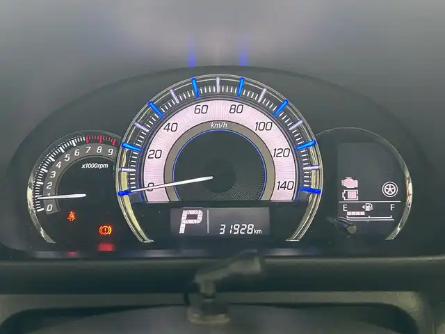 スズキ スペーシア カスタム Z ターボ 沖縄県 2017(平29)年 3.2万km フェニックスレッドパール/ブルーイッシュブラックパール (株)IDOMが運営する【じしゃロンコザ店】の自社ローン専用車両になりますこちらは現金またはオートローンご利用時の価格です。自社ローンご希望の方は別途その旨お申付け下さい/純正ナビ　/フルセグＴＶ　/Ｂｌｕｅｔｏｏｔｈ接続　/ＥＴＣ　/バックカメラ　/ドライブレコーダー/両側パワースライドドア　/衝撃軽減ブレーキ　/オートライト　/プッシュスタート　/スマートキー　/スペアキー