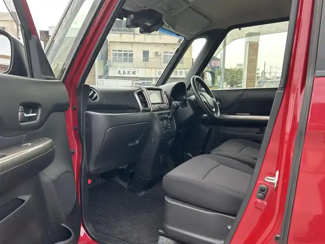 スズキ スペーシア カスタム Z ターボ 沖縄県 2017(平29)年 3.2万km フェニックスレッドパール/ブルーイッシュブラックパール (株)IDOMが運営する【じしゃロンコザ店】の自社ローン専用車両になりますこちらは現金またはオートローンご利用時の価格です。自社ローンご希望の方は別途その旨お申付け下さい/純正ナビ　/フルセグＴＶ　/Ｂｌｕｅｔｏｏｔｈ接続　/ＥＴＣ　/バックカメラ　/ドライブレコーダー/両側パワースライドドア　/衝撃軽減ブレーキ　/オートライト　/プッシュスタート　/スマートキー　/スペアキー