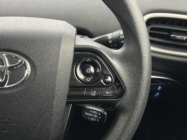 トヨタ プリウス ＰＨＶ S 宮城県 2020(令2)年 3.9万km アティチュードブラックマイカ ソーラーパネル/禁煙車/Toyota Safety Sense	/・プリクラッシュセーフティ	/・レーンディパーチャーアラート	/・オートマチックハイビーム	/・レーダークルーズコントロール	/純正ナビ/・BT.CD.DVD.AUX/ワンセグTV/バックカメラ/純正ドライブレコーダー/ビルトインETC/ステアリングスイッチ/プッシュスタート/スマートキー×2/純正エンジンスターター/純正フロアマッド/純正ドアバイザー/純正15インチホイールキャップ/三眼LEDヘッドライト/LEDフォグランプ/アイドリングストップ/横滑り防止機能/トノカバー