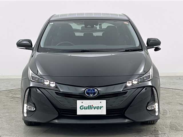 トヨタ プリウス ＰＨＶ S 宮城県 2020(令2)年 3.9万km アティチュードブラックマイカ ソーラーパネル/禁煙車/Toyota Safety Sense	/・プリクラッシュセーフティ	/・レーンディパーチャーアラート	/・オートマチックハイビーム	/・レーダークルーズコントロール	/純正ナビ/・BT.CD.DVD.AUX/ワンセグTV/バックカメラ/純正ドライブレコーダー/ビルトインETC/ステアリングスイッチ/プッシュスタート/スマートキー×2/純正エンジンスターター/純正フロアマッド/純正ドアバイザー/純正15インチホイールキャップ/三眼LEDヘッドライト/LEDフォグランプ/アイドリングストップ/横滑り防止機能/トノカバー