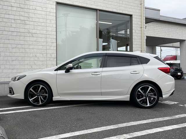 スバル インプレッサ スポーツ 2．0i－S アイサイト 埼玉県 2020(令2)年 1.5万km クリスタルホワイトP ワンオーナー/純正8インチメモリナビ/　DTV/BT/USB/CD/DVD/【CN-LR850DFC】/EyeSight/・プリクラッシュブレーキ/・追従機能付クルーズコントロール/・車線中央維持・先行車追従操蛇機能/・車線逸脱抑制機能/・AT誤発進・誤後抑制制御/ステアリング連動ヘッドランプ (SRH)/ブラインドスポットモニター(BSM)/後退時ブレーキアシスト(RAB)/バックソナー/バック・左サイドカメラ/前方ドライブレコーダー/社外ETC2.0(CY-DFD6J0JT)/前方パワーシート/LEDヘッドライト/TVキャンセラー/スマートキー/スペアキー/保証書/取説