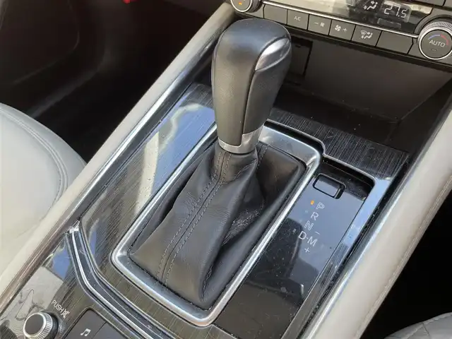 マツダ ＣＸ－５ XD Lパッケージ 滋賀県 2020(令2)年 7.5万km マシーングレープレミアムM 禁煙車/純正ナビ/（CD/DVD/Bluetooth/フルセグTV）/全方位カメラ/前後ドライブレコーダー/ETC/衝突被害軽減ブレーキ/車間認知支援システム/レーンキープアシストシステム/ブラインドスポットモニター/交通標識認識システム/ドライバーアテンションアラート/レザーシート/前席シートヒーター/前席パワーシート/革巻きステアリング/追従型クルーズコントロール/ステアリングヒーター/パドルシフト/ステアリングリモコン/電動パーキングブレーキ/オートホールドブレーキ/LEDヘッドライト/フォグランプ/オートヘッドライト/純正フロアマット/純正アルミホイール/オートリトラーミラー