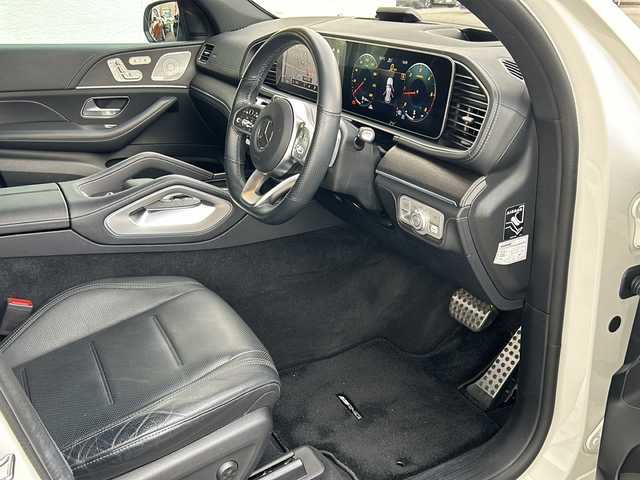 メルセデス・ベンツ ＧＬＥ４００ｄ 4MATIC スポーツ 岐阜県 2021(令3)年 4.2万km ダイヤモンドホワイト /12.3インチMBUXナビ(フルセグTV/BT/USB)//OP パノラミックスライディングルーフ//AMGライン/(マルチビームLEDヘッドライト)/(アダプティブハイビームアシスト+)/(AMGスタイリングPkg/AMG20インチAW)/(AMGスポーツステアリング)//レザーエクスクルーシブPkg/(本革シート[ナッパレザー/本革])/(前席シートベンチレーター)/(Burmesterサラウンドサウンドシステム)/(ヘッドアップディスプレイ)/(エナジャイジングPkg/エアバランスPkg)//レーダーセーフティPkg/(アクティブディスタンスアシスト)/(アクティブブレーキアシスト)/(PRE-SAFE/緊急回避補助システム)/(渋滞時緊急ブレーキ機能)/(アクティブブラインドスポットアシスト)/(アクティブレーンキーピングアシスト)/(アクティブステアリングアシスト)/(アクティブレーンチェンジングアシスト)/(アクティブエマージェンシーストップアシスト)/(トラフィックサインアシスト)//前席.2列目パワーシート・シートヒーター//アラウンドビューカメラ/パワーバックドア//社外GPSレーダー/純正ドライブレコーダー(前後)//ＥＴＣ２.０/パドルシフト//アクティブパーキングアシスト/パークトロニック