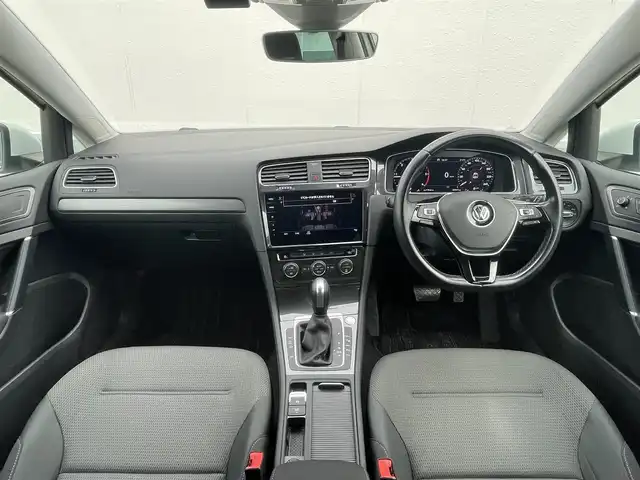 フォルクスワーゲン ゴルフ TDI コンフォートL マイスター 東京都 2020(令2)年 3.2万km 白 特別仕様車/DiscoverPro/フルセグTV/AppleCarPlay/AndroidAuto/Bluetooth/USB/SDスロットル/バックカメラ/ACC/フロントアシスト/レーンキープアシスト/ブラインドスポットアシスト/プロアクティブ・オキュパントP/オートホールド/ミラーリンク/パドルシフト/トランクスルー/LEDオートライト/フロントフォグ/バックフォグ
