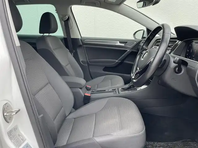 フォルクスワーゲン ゴルフ TDI コンフォートL マイスター 東京都 2020(令2)年 3.2万km 白 特別仕様車/DiscoverPro/フルセグTV/AppleCarPlay/AndroidAuto/Bluetooth/USB/SDスロットル/バックカメラ/ACC/フロントアシスト/レーンキープアシスト/ブラインドスポットアシスト/プロアクティブ・オキュパントP/オートホールド/ミラーリンク/パドルシフト/トランクスルー/LEDオートライト/フロントフォグ/バックフォグ
