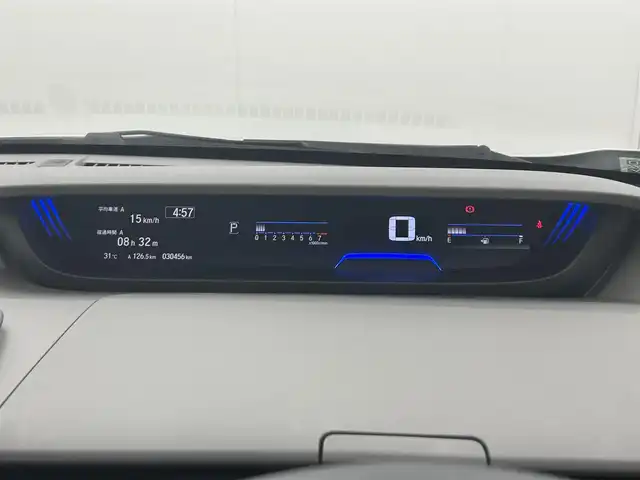 ホンダ フリード G ホンダセンシング 茨城県 2020(令2)年 3.1万km プラチナホワイトパール 社外ナビ/バックカメラ/フルセグ/衝突被害軽減ブレーキ/車線逸脱抑制装置/レーダークルーズコントロール/ソナー/両側電動スライドドア/ETC/ドラレコ/シートヒーター/LEDヘッドライト/スマートキー