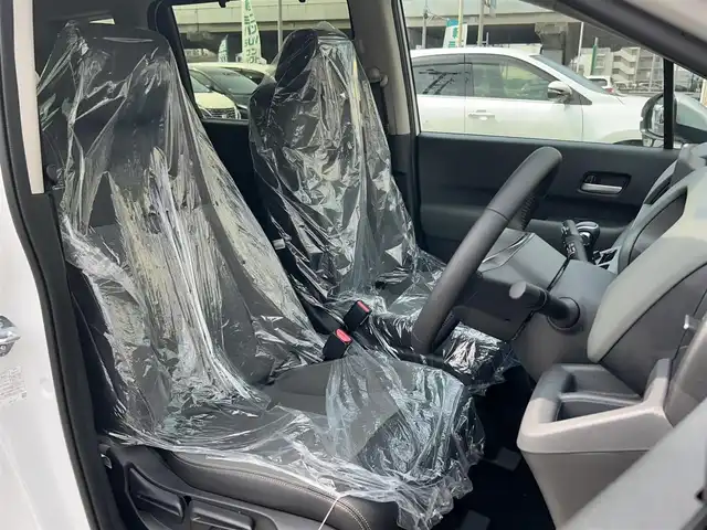 ホンダ フリード クロスター 兵庫県 2025(令7)年 0.1万km未満 パール 登録済未使用車/両側パワースライドドア/衝突軽減ブレーキ/レーダークルーズコントロール/コーナーセンサー/ブラインドスポットモニター/ハーフレザーシート/シートヒーター/電動パーキングブレーキ/オートホールド/革巻きステアリング/ステアリングリモコン/スマートキー/スペアキー/電動格納ミラー