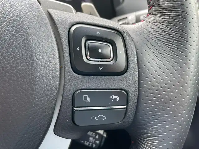 レクサス ＮＸ 300h Fスポーツ 岩手県 2014(平26)年 6.1万km ソニッククォーツ 純正SDナビ/（フルセグTV/CD/DVD/Bluetooth）/全方位カメラ/レーダークルーズコントロール/パドルシフト/ステアリングヒーター/前後ドライブレコーダー/シートヒーター /ベンチレーション/BSM/パワーバックドア /フォグライト /衝突軽減ブレーキ