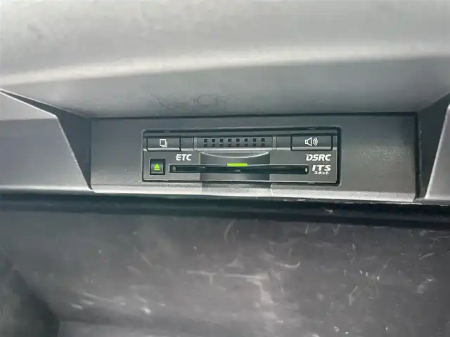 レクサス ＮＸ 300h Fスポーツ 岩手県 2014(平26)年 6.1万km ソニッククォーツ 純正SDナビ/（フルセグTV/CD/DVD/Bluetooth）/全方位カメラ/レーダークルーズコントロール/パドルシフト/ステアリングヒーター/前後ドライブレコーダー/シートヒーター /ベンチレーション/BSM/パワーバックドア /フォグライト /衝突軽減ブレーキ