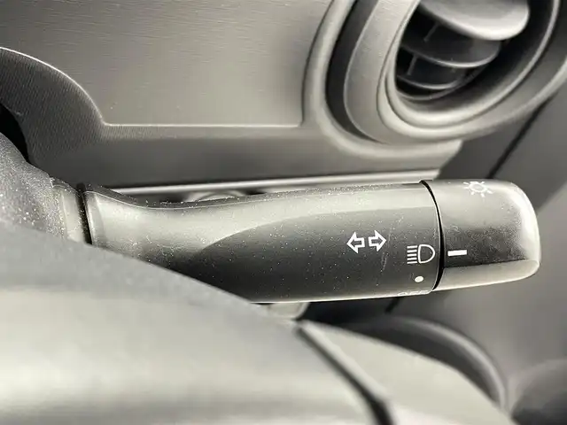トヨタ アクア L 熊本県 2015(平27)年 3.9万km クールソーダメタリック 純正ナビNSCP-W64（ＣＤ・ＳＤ・ＢＴ・ワンセグ）/社外前方ドライブレコーダー　/バックカメラ　/横滑り防止　/社外フロアマット　/社外１４インチＡＷ　/リモコンキー　/スペアキー１本　/ドアバイザー　/取扱説明書