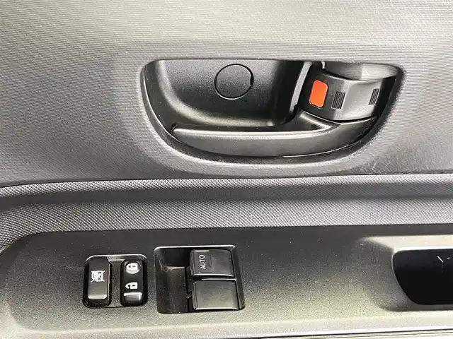 トヨタ アクア L 熊本県 2015(平27)年 3.9万km クールソーダメタリック 純正ナビNSCP-W64（ＣＤ・ＳＤ・ＢＴ・ワンセグ）/社外前方ドライブレコーダー　/バックカメラ　/横滑り防止　/社外フロアマット　/社外１４インチＡＷ　/リモコンキー　/スペアキー１本　/ドアバイザー　/取扱説明書