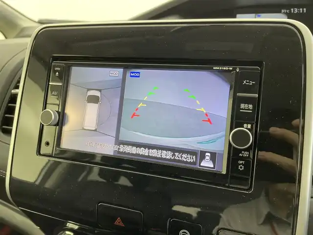 日産 セレナ ハイウェイスター Vセレクション 福井県 2018(平30)年 4.4万km ブリリアントホワイトパール セーフティパック/純正ナビゲーション/【AM/FM/CD/Bluetooth/フルセグTV】/アラウンドビューモニター/ETC/両側パワースライドドア/衝突軽減ブレーキ/クルーズコントロール（追従なし）/オートライト/LEDヘッドライド/フォグライト/プッシュスタート/スマートキー/スペアキー/クリアランスソナー