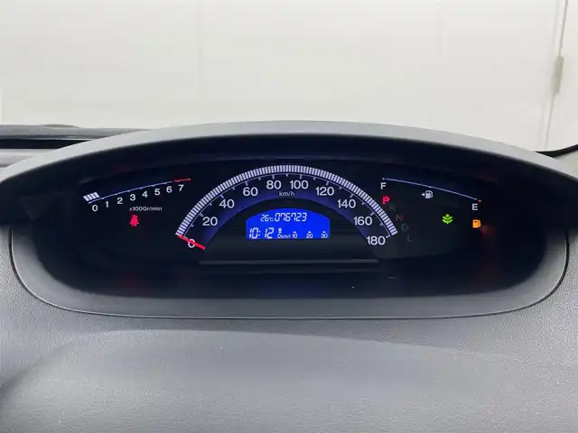ホンダ フリード G ジャストセレクション 茨城県 2015(平27)年 7.7万km ホワイトオーキッドパール 純正ナビ/Bluetooth/フルセグ/CD/DVD/SD/バックカメラ/クルーズコントロール/ETC/キセノンヘッドライト/オートライト/ハーフレザーシート/スマートキー/スペアキー
