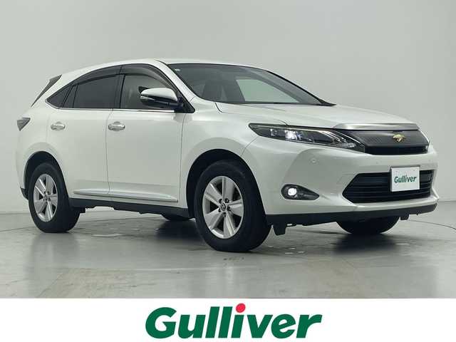 トヨタ ハリアー エレガンス 愛知県 2017(平29)年 7万km ホワイトパールクリスタルシャイン ＡＬＰＩＮＥ９型ナビ/・フルセグ/Ｂｌｕｅｔｏｏｔｈ/・ＤＶＤ/ＣＤ/バックカメラ　/パワーシート/ＥＴＣ/コーナーセンサー/オートライト/純正アルミホイール