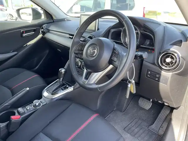 マツダ デミオ XD ツーリング 佐賀県 2016(平28)年 5.5万km ジェットブラックマイカ /純正マツダコネクトナビ//バックカメラ//フルセグTV/DVD/USB/Bluetooth//ETC//シートヒーター//パドルシフト//スマートキー//スペアキー//オートハイビーム//LEDヘッドライト//フォグライト//オートワイパー//スマートシティブレーキ//車線逸脱警報//ブラインドスポットモニター//クルーズコントロール//アイドリングストップ//保証書//取扱説明書