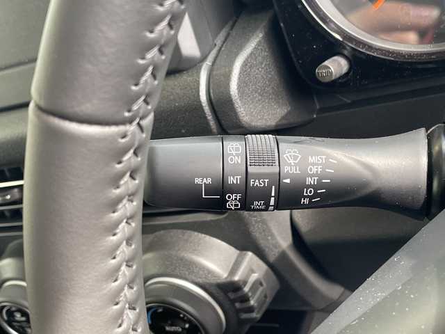 スズキ ジムニー ノマド FC 愛知県 2025(令7)年 0.1千km ベージュ 登録済未使用車/レーダークルーズコントロール/シートヒーター/コーナーセンサー/純正アルミホイール/LEDヘッドライト/オートマチックハイビーム/衝突軽減システム/ステアリングスイッチ/スマートキー/プッシュスタート