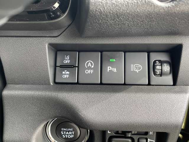 スズキ ジムニー ノマド FC 愛知県 2025(令7)年 0.1千km ベージュ 登録済未使用車/レーダークルーズコントロール/シートヒーター/コーナーセンサー/純正アルミホイール/LEDヘッドライト/オートマチックハイビーム/衝突軽減システム/ステアリングスイッチ/スマートキー/プッシュスタート