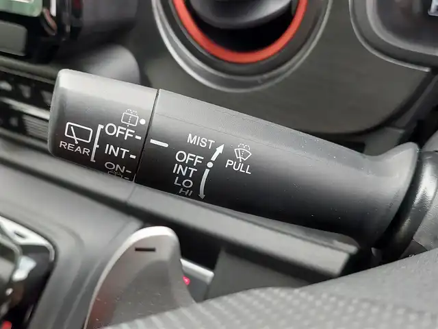 ホンダ Ｎ ＯＮＥ RS 東京都 2024(令6)年 1.1万km パールⅡ ワンオーナー/純正８型ディスプレイオーディオ/【BT/ipod/USB/FM/AM/HDMI】/・Apple CarPlay/Android Auto/アダプティブクルーズコントロール/バックカメラ/ビルトインETC/ドライブレコーダー/シートヒーター/衝突軽減ブレーキ/車線維持支援システム(LKAS)/電子パーキング/パドルシフト/純正15インチAW/LEDヘッドライト/フォグランプ/オートライト/USBポート/プッシュスタート/スマートキー/スペアキー×１