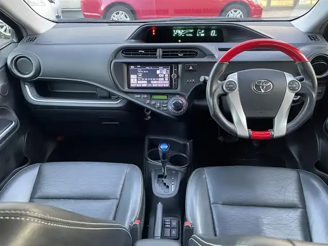 トヨタ アクア G ブラックソフトレザーセレ 静岡県 2013(平25)年 7.6万km スーパーレッドⅤ ワンオーナー/純正ナビ/フルセグTV/DVD/CD/BT/SD/バックカメラ/黒革シート/前席シートヒーター/バックソナー/LEDライト/ETC/ステアリングスイッチ/保証書/取扱説明書/ナビ取扱説明書/H28/29/R1/3点検記録簿有