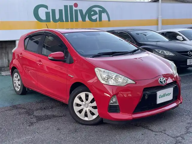 トヨタ アクア G ブラックソフトレザーセレ 静岡県 2013(平25)年 7.6万km スーパーレッドⅤ ワンオーナー/純正ナビ/フルセグTV/DVD/CD/BT/SD/バックカメラ/黒革シート/前席シートヒーター/バックソナー/LEDライト/ETC/ステアリングスイッチ/保証書/取扱説明書/ナビ取扱説明書/H28/29/R1/3点検記録簿有