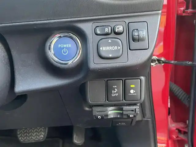 トヨタ アクア G ブラックソフトレザーセレ 静岡県 2013(平25)年 7.6万km スーパーレッドⅤ ワンオーナー/純正ナビ/フルセグTV/DVD/CD/BT/SD/バックカメラ/黒革シート/前席シートヒーター/バックソナー/LEDライト/ETC/ステアリングスイッチ/保証書/取扱説明書/ナビ取扱説明書/H28/29/R1/3点検記録簿有