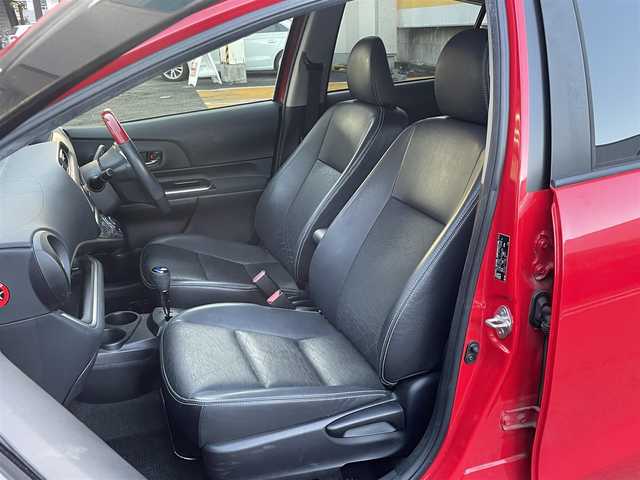 トヨタ アクア G ブラックソフトレザーセレ 静岡県 2013(平25)年 7.6万km スーパーレッドⅤ ワンオーナー/純正ナビ/フルセグTV/DVD/CD/BT/SD/バックカメラ/黒革シート/前席シートヒーター/バックソナー/LEDライト/ETC/ステアリングスイッチ/保証書/取扱説明書/ナビ取扱説明書/H28/29/R1/3点検記録簿有