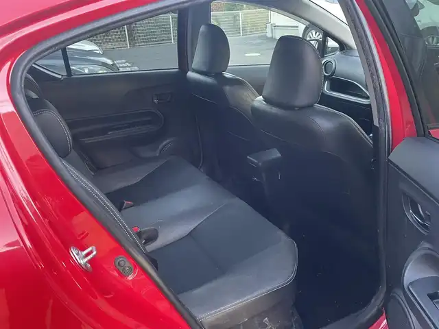 トヨタ アクア G ブラックソフトレザーセレ 静岡県 2013(平25)年 7.6万km スーパーレッドⅤ ワンオーナー/純正ナビ/フルセグTV/DVD/CD/BT/SD/バックカメラ/黒革シート/前席シートヒーター/バックソナー/LEDライト/ETC/ステアリングスイッチ/保証書/取扱説明書/ナビ取扱説明書/H28/29/R1/3点検記録簿有