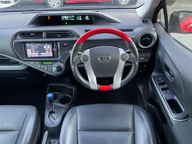 トヨタ アクア G ブラックソフトレザーセレ 静岡県 2013(平25)年 7.6万km スーパーレッドⅤ ワンオーナー/純正ナビ/フルセグTV/DVD/CD/BT/SD/バックカメラ/黒革シート/前席シートヒーター/バックソナー/LEDライト/ETC/ステアリングスイッチ/保証書/取扱説明書/ナビ取扱説明書/H28/29/R1/3点検記録簿有