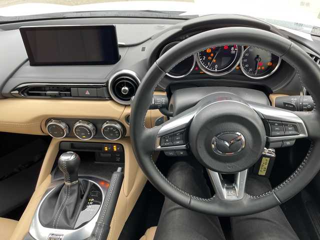 マツダ ロードスター S レザーパッケージ Vセレクション 新潟県 2024(令6)年 1万km スノーフレイクホワイトパールマイカ ワンオーナー/i-ACTIVSENSE/純正ナビ/フルセグ＆ＢＴ/バックモニター/レザーシート/シートヒーター/アルパインミラー型ドラレコ/スマートキー/スペアキー/ＬＥＤ/ＥＴＣ/社外１６インチアルミ/保証書＆整備手帳