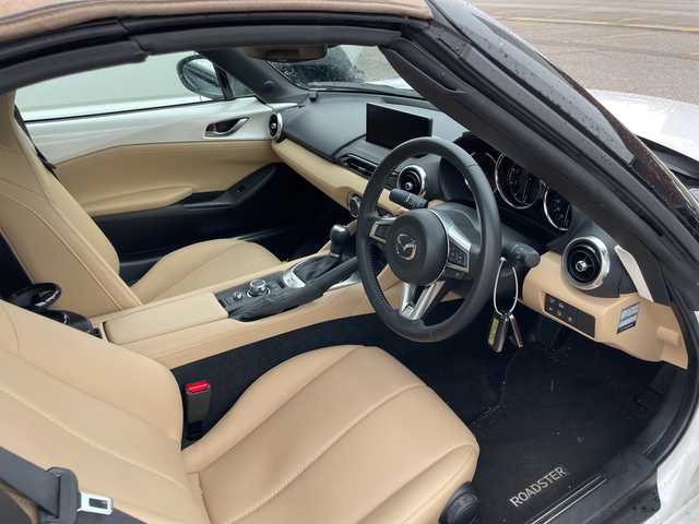 マツダ ロードスター S レザーパッケージ Vセレクション 新潟県 2024(令6)年 1万km スノーフレイクホワイトパールマイカ ワンオーナー/i-ACTIVSENSE/純正ナビ/フルセグ＆ＢＴ/バックモニター/レザーシート/シートヒーター/アルパインミラー型ドラレコ/スマートキー/スペアキー/ＬＥＤ/ＥＴＣ/社外１６インチアルミ/保証書＆整備手帳