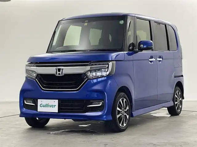 ホンダ Ｎ ＢＯＸ カスタム G L ホンダセンシング 福井県 2020(令2)年 6.8万km ブリリアントスポーティブルーメタリック2トーン 4WD/純正SDナビ/【AM/FM/CD/DVD/SD/BT/フルセグTV】/ビルトインETC/ホンダセンシング/衝突軽減システム/路線逸脱抑制機能/後方誤発進抑制機能/先行者発進お知らせ機能/アイドリングストップ/オートハイビーム/バックカメラ/スマートキー/プッシュスタート/前席シートヒーター/レーダークルーズコントロール/片側パワースライドドア/衝突被害軽減ブレーキ/横滑り防止装置/レーンキープアシスト/LEDヘッドライト/フォグランプ/純正前方ドライブレコーダー/サンシェード