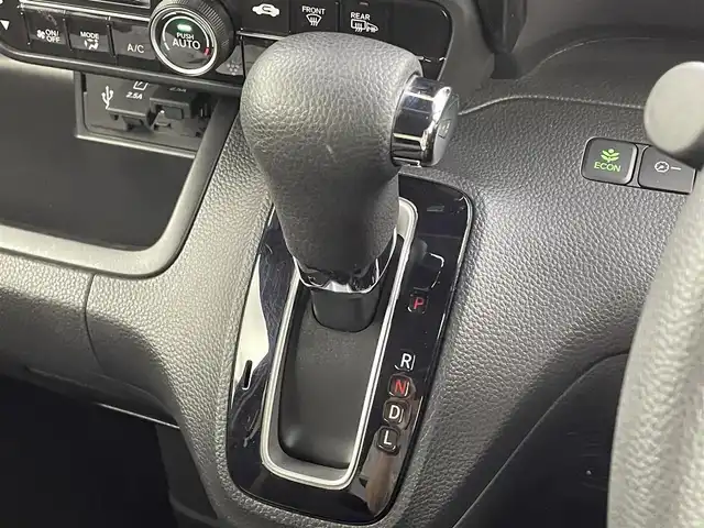 ホンダ Ｎ ＢＯＸ カスタム G L ホンダセンシング 福井県 2020(令2)年 6.8万km ブリリアントスポーティブルーメタリック2トーン 4WD/純正SDナビ/【AM/FM/CD/DVD/SD/BT/フルセグTV】/ビルトインETC/ホンダセンシング/衝突軽減システム/路線逸脱抑制機能/後方誤発進抑制機能/先行者発進お知らせ機能/アイドリングストップ/オートハイビーム/バックカメラ/スマートキー/プッシュスタート/前席シートヒーター/レーダークルーズコントロール/片側パワースライドドア/衝突被害軽減ブレーキ/横滑り防止装置/レーンキープアシスト/LEDヘッドライト/フォグランプ/純正前方ドライブレコーダー/サンシェード