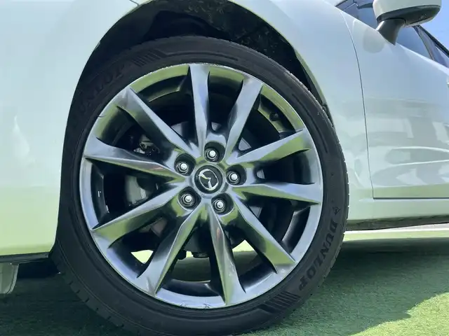 マツダ アクセラ スポーツ XD Lパッケージ 香川県 2018(平30)年 3.7万km スノーフレイクホワイトパールマイカ 360度ビューモニター/マツダコネクトナビ/ヘッドアップディスプレイ/スマートブレーキサポート/レーダークルーズコントロール/レーンキープアシスト/ブラインドスポットモニタリング/アダプティブLEDヘッドランプ/誤発進抑制制御/黒革シート/パワーシート（運転席）/シートヒーター（運転席/助手席）/ステアリングヒーター/パドルシフト/ドライブレコーダー/ETC