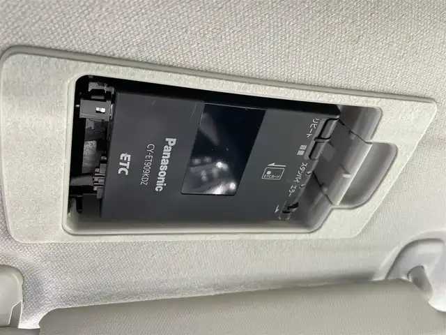 マツダ アクセラ スポーツ XD Lパッケージ 香川県 2018(平30)年 3.7万km スノーフレイクホワイトパールマイカ 360度ビューモニター/マツダコネクトナビ/ヘッドアップディスプレイ/スマートブレーキサポート/レーダークルーズコントロール/レーンキープアシスト/ブラインドスポットモニタリング/アダプティブLEDヘッドランプ/誤発進抑制制御/黒革シート/パワーシート（運転席）/シートヒーター（運転席/助手席）/ステアリングヒーター/パドルシフト/ドライブレコーダー/ETC