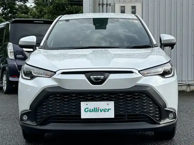 トヨタ カローラ クロス G 静岡県 2022(令4)年 2.6万km パール ~JBLサウンド~/ユーザー買取車両/ワンオーナー/純正ディスプレイオーディオ/純正LEDヘッドライト/純正LEDフォグランプ/プリクラッシュセーフティシステム/レーダークルーズコントロール/ドライブレコーダー/バックカメラ/コーナーセンサー/オートホールド/ビルトインETC/横すべり防止/プッシュスタート/Bluetooth/オートマハイビーム/USB端子/新車時保証書/取扱説明書/スペアキー×1