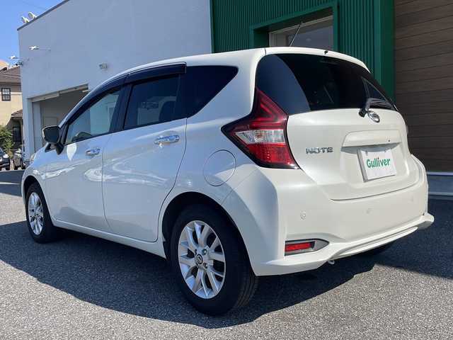 日産 ノート e－パワー X 岐阜県 2019(平31)年 3.4万km ブリリアントホワイトパール エマージェンシーブレーキ/車線逸脱警報/踏み間違い衝突防止アシスト/社外SDナビ/フルセグ/ドライブレコーダー/スマートキー