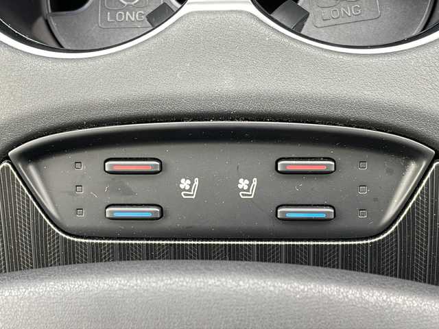 トヨタ ハリアー ハイブリッド Z レザーパッケージ 神奈川県 2021(令3)年 2.5万km ホワイトパールクリスタルシャイン 純正12インチナビ/全周囲カメラ/バックカメラ/パノマルルーフ/レーザーシート/パワーシート/メモリーシート/シートヒーター/エアーシート/ハンドルヒーター/ETC2.0/デジタルインナーミラー/パワーバックドア/純正アルミホイール