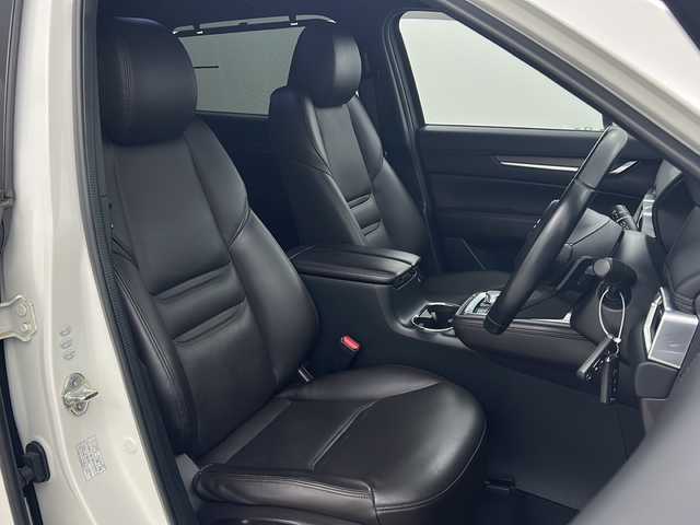 マツダ ＣＸ－８ XD Lパッケージ 宮城県 2017(平29)年 5.3万km スノーフレイクホワイトパールマイカ ワンオーナー/BOSEサウンド/i-ACTIVSENSE/・トラクションコントロールシステム/・アイ・ストップ/・クルージング＆トラフィック・サポート/・マツダ・レーダー・クルーズ・コントロール/・レーンキープ・アシスト・システム/ブラインドスポットモニター/ヘッドアップディスプレイ/全周囲カメラ/マツダコネクトナビ/・BT.CD.DVD.USB.AUX/フルセグTV/電動リアゲート/本革シート/前席パワーシート/1.2列目シートヒーター/ステアリングヒーター/パドルシフト/ステアリングスイッチ/革巻きステアリング/ビルトインETC/プッシュスタート/スマートキー×2/電動パーキングブレーキ/LEDヘッドライト/LEDフォグライト/純正フロアマット/社外19インチAW/ドアバイザー/ロールサンシェード