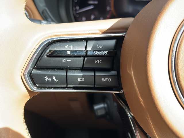 マツダ ＣＸ－６０ XD HV プレミアムスポーツ 鹿児島県 2022(令4)年 0.6万km ロジウムホワイトプレミアムメタリック レーンアシスト/サンルーフ/純正ナビ/　　Bluetooth/フルセグ/ＳＤナビ/全方位バックカメラ/ドライブレコーダー/電動トランクリッド/レーダークルーズコントロール/LEDヘッドライト/ハーフレザーシート/純正アルミホイール20インチ/アイドリングストップ/ETC